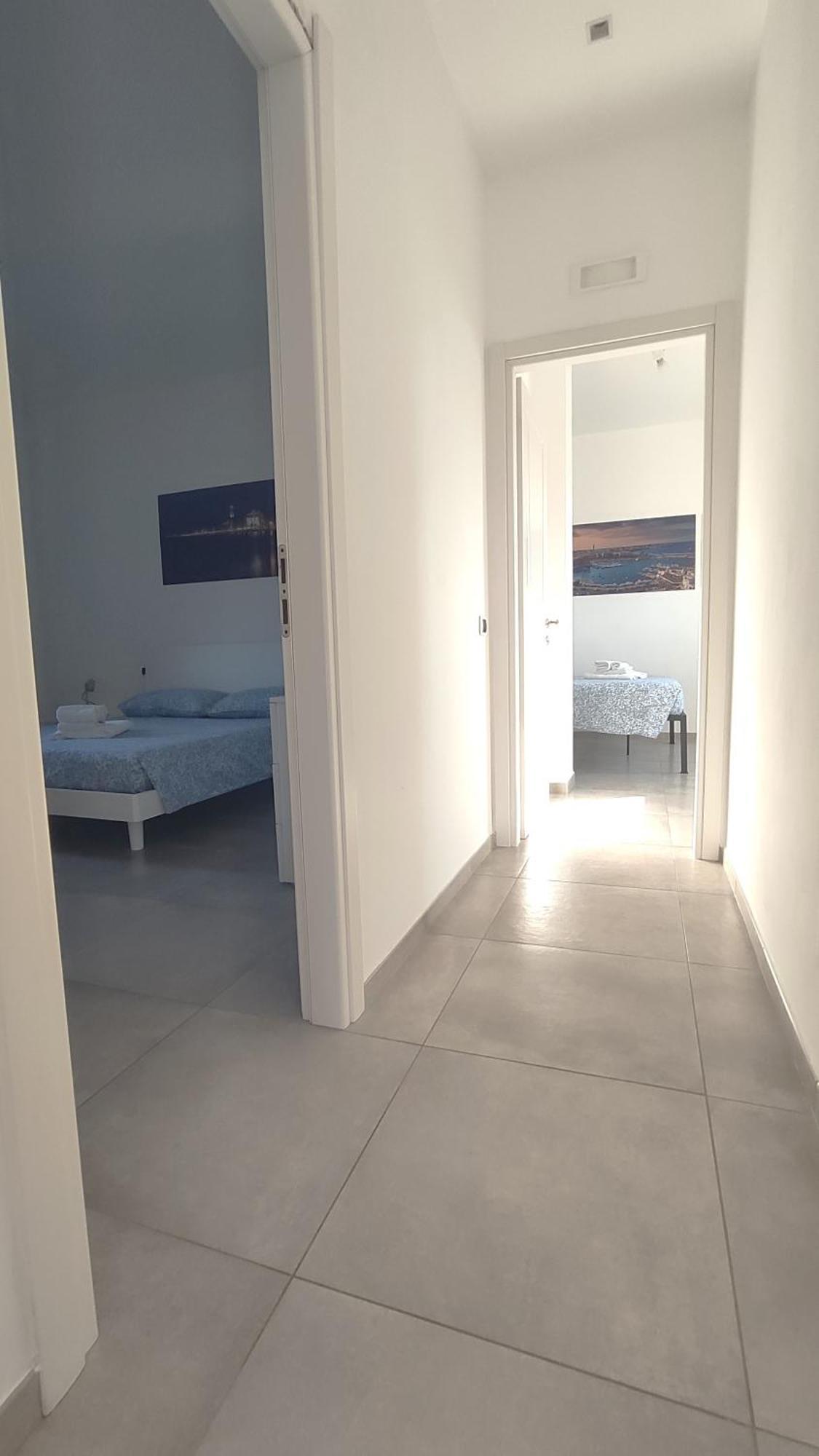 Seagull Apartments - Front And Sea View & Airport Bari Exterior foto